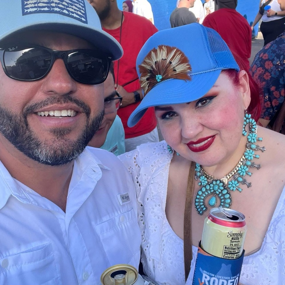 Meet your Posher, Roxana